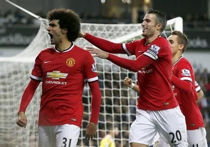 场上大放异 场上大放异