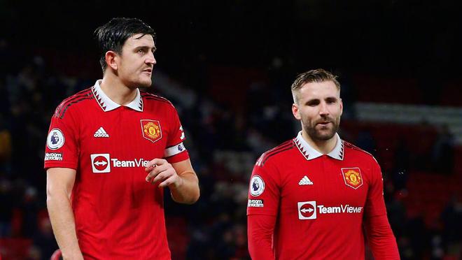 围绕足球运 围绕足球运